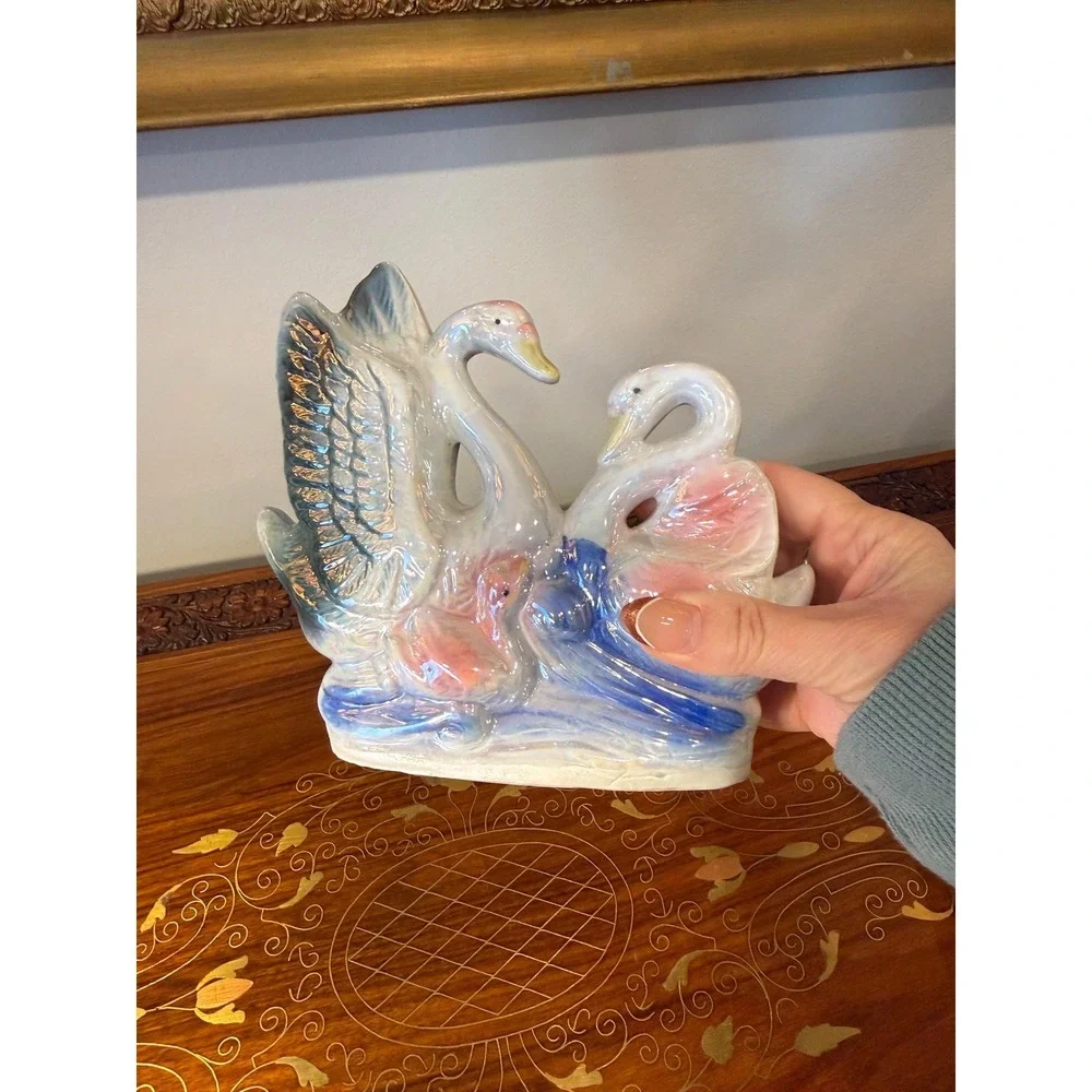 Vintage‎ Lusterware Swan Family Figurine